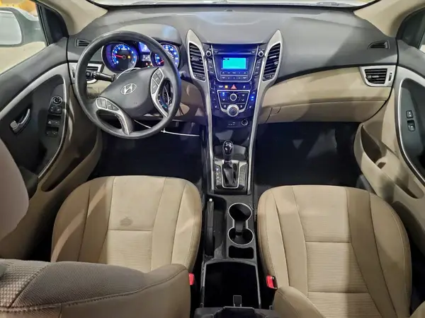 KMHD35LH1GU299326 2016 HYUNDAI ELANTRA - Image 8