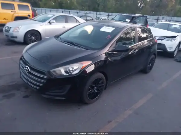 KMHD35LH1GU300295 2016 HYUNDAI ELANTRA - Image 2