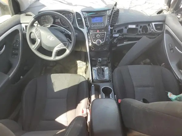 KMHD35LH1GU300796 2016 HYUNDAI ELANTRA - Image 8