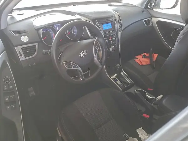 KMHD35LH1GU305366 2016 HYUNDAI ELANTRA - Image 8