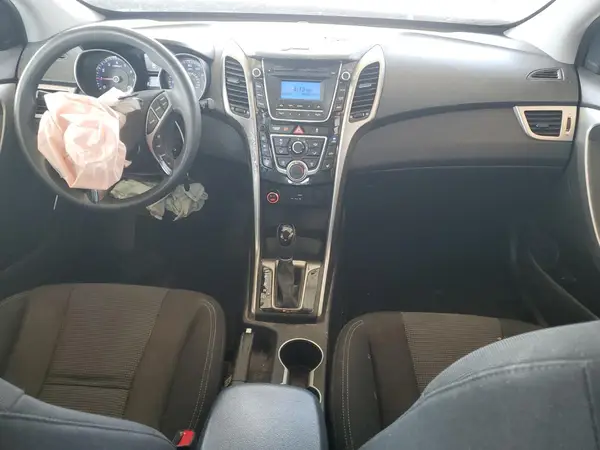 KMHD35LH1GU308350 2016 HYUNDAI ELANTRA - Image 8
