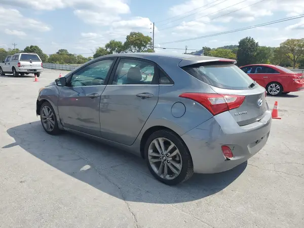 KMHD35LH1GU319543 2016 HYUNDAI ELANTRA - Image 2
