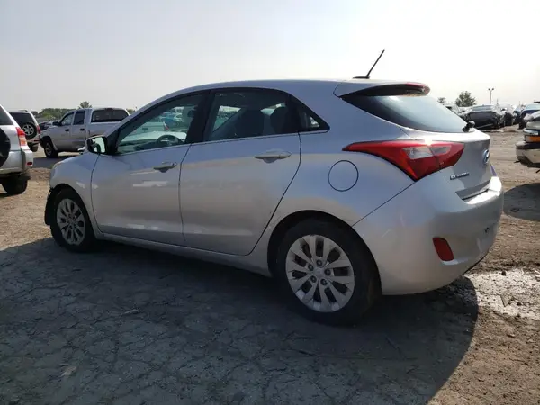KMHD35LH1GU323382 2016 HYUNDAI ELANTRA - Image 2
