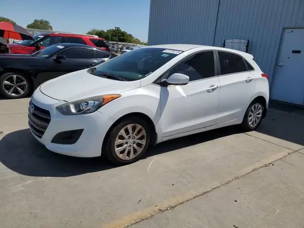 KMHD35LH1GU327352 2016 HYUNDAI ELANTRA - Image 1