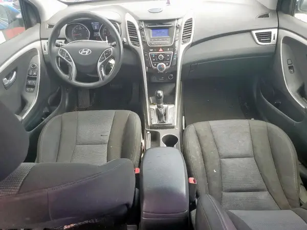 KMHD35LH1HU350017 2017 HYUNDAI ELANTRA - Image 8