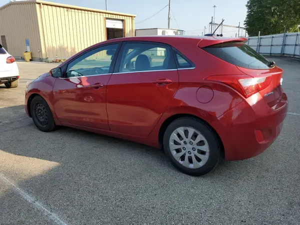 KMHD35LH1HU357498 2017 HYUNDAI ELANTRA - Image 2