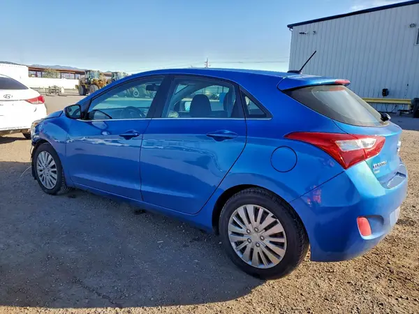 KMHD35LH1HU367805 2017 HYUNDAI ELANTRA - Image 2