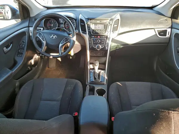 KMHD35LH1HU367805 2017 HYUNDAI ELANTRA - Image 8