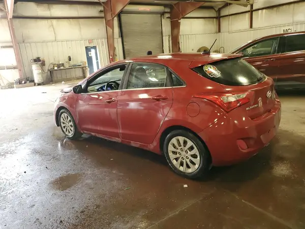KMHD35LH1HU369912 2017 HYUNDAI ELANTRA - Image 2