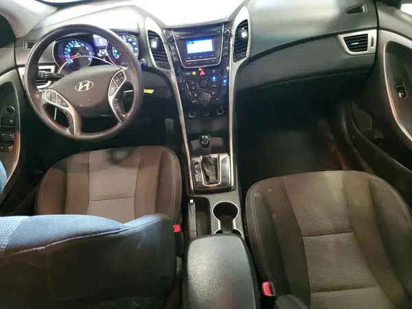 KMHD35LH1HU369912 2017 HYUNDAI ELANTRA - Image 8