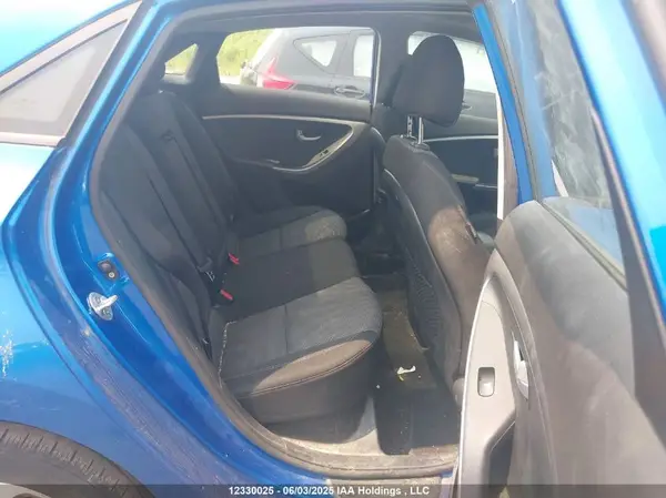 KMHD35LH1HU372132 2017 HYUNDAI ELANTRA - Image 8