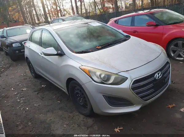 KMHD35LH1HU373118 2017 HYUNDAI ELANTRA - Image 1