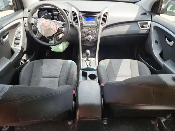 KMHD35LH1HU374480 2017 HYUNDAI ELANTRA - Image 8