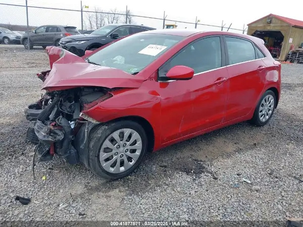 KMHD35LH1HU376469 2017 HYUNDAI ELANTRA - Image 2