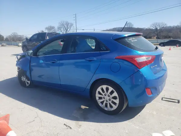 KMHD35LH1HU377072 2017 HYUNDAI ELANTRA - Image 2