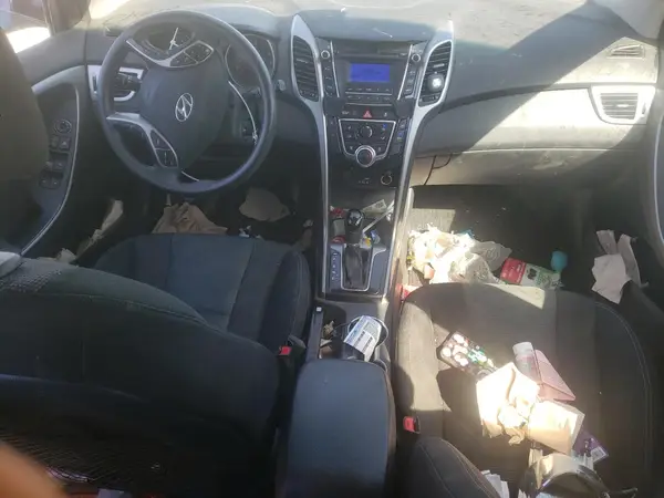 KMHD35LH1HU377072 2017 HYUNDAI ELANTRA - Image 8