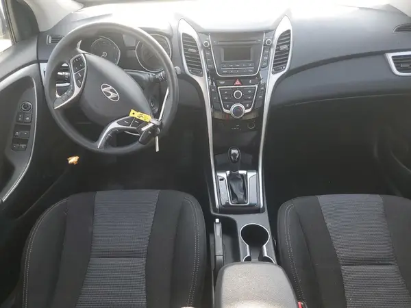 KMHD35LH1HU377606 2017 HYUNDAI ELANTRA - Image 8