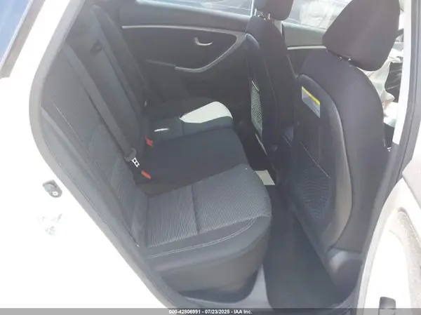 KMHD35LH1HU383289 2017 HYUNDAI ELANTRA - Image 8