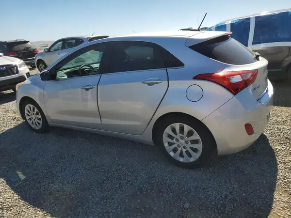 KMHD35LH2GU260356 2016 HYUNDAI ELANTRA - Image 2