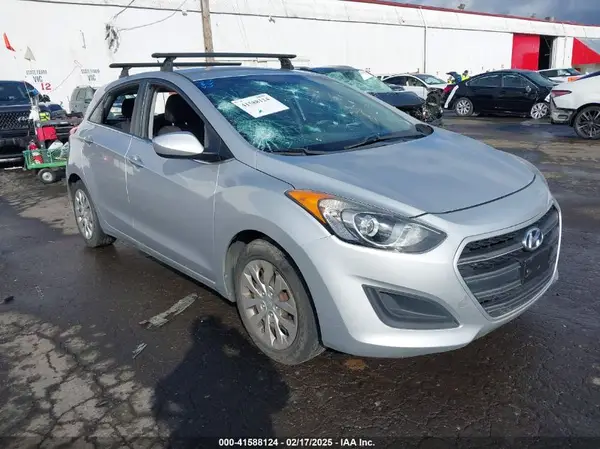 KMHD35LH2GU263483 2016 HYUNDAI ELANTRA - Image 1
