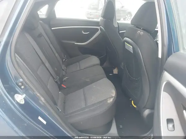 KMHD35LH2GU268151 2016 HYUNDAI ELANTRA - Image 8
