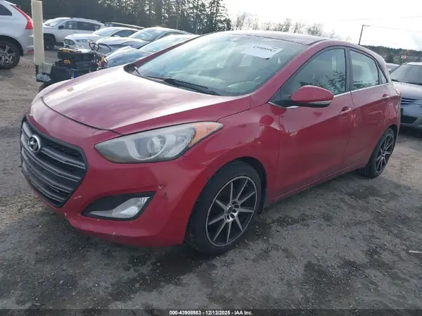 KMHD35LH2GU270532 2016 HYUNDAI ELANTRA - Image 2