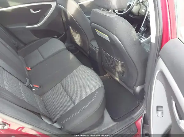 KMHD35LH2GU270532 2016 HYUNDAI ELANTRA - Image 8