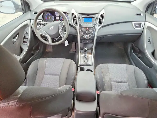 KMHD35LH2GU274015 2016 HYUNDAI ELANTRA - Image 8