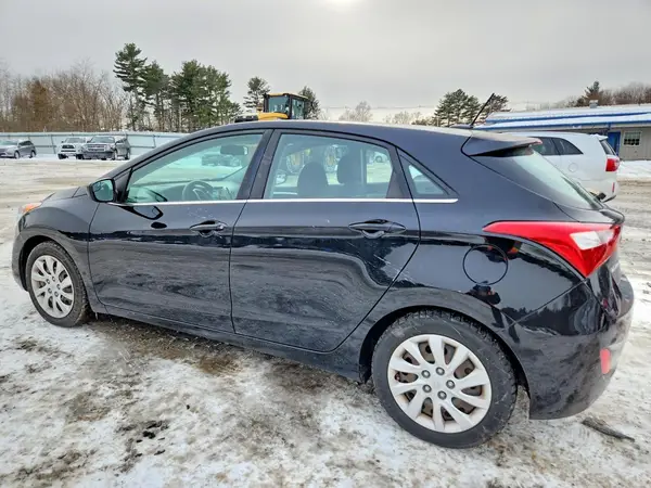 KMHD35LH2GU281014 2016 HYUNDAI ELANTRA - Image 2
