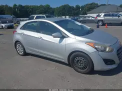 KMHD35LH2GU285774 2016 HYUNDAI ELANTRA