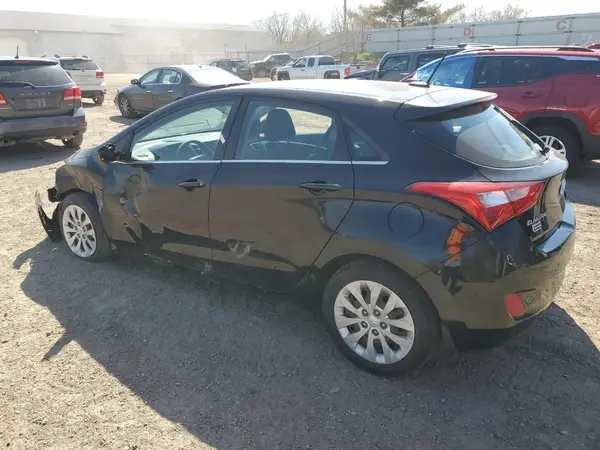 KMHD35LH2GU299917 2016 HYUNDAI ELANTRA - Image 2