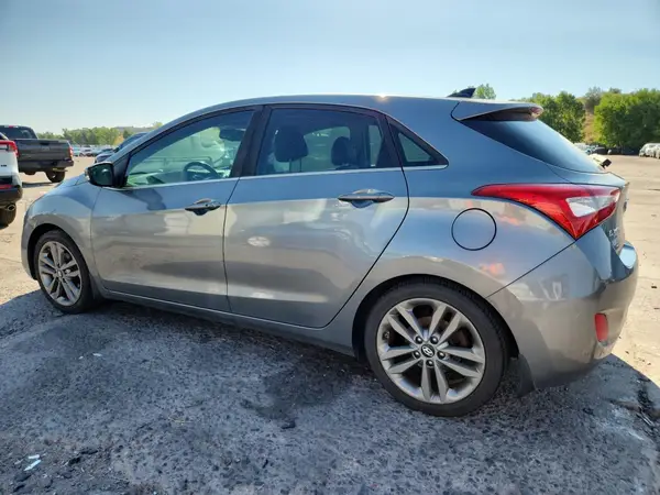 KMHD35LH2GU300676 2016 HYUNDAI ELANTRA - Image 2