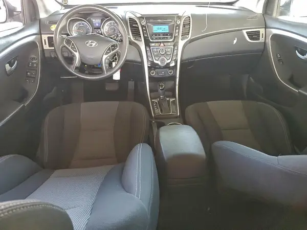 KMHD35LH2GU305280 2016 HYUNDAI ELANTRA - Image 8