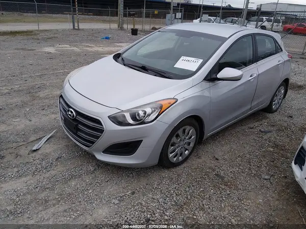 KMHD35LH2GU314612 2016 HYUNDAI ELANTRA - Image 2