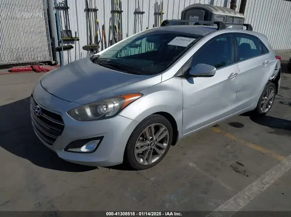 KMHD35LH2GU315789 2016 HYUNDAI ELANTRA - Image 2