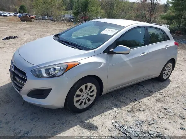 KMHD35LH2GU317106 2016 HYUNDAI ELANTRA - Image 2