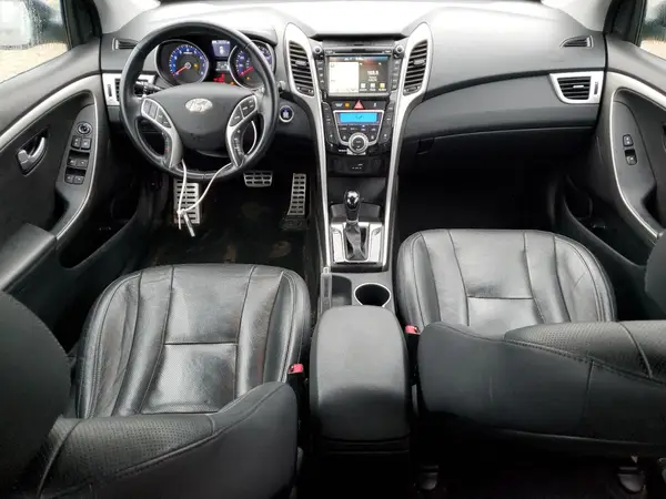 KMHD35LH2GU317865 2016 HYUNDAI ELANTRA - Image 8