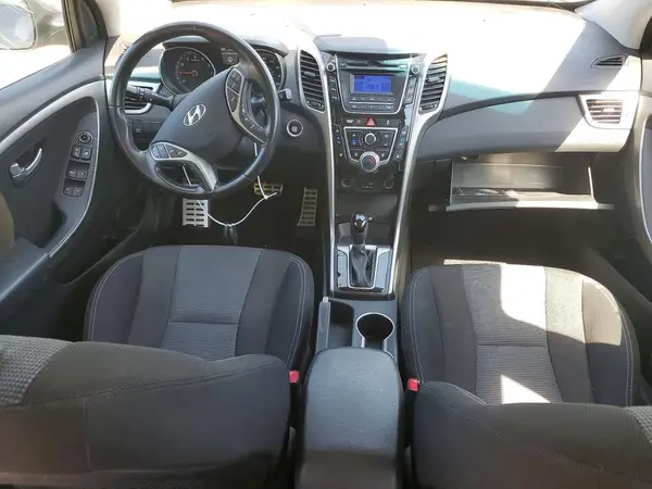 KMHD35LH2GU319504 2016 HYUNDAI ELANTRA - Image 8