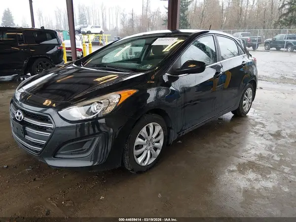 KMHD35LH2GU321060 2016 HYUNDAI ELANTRA - Image 2