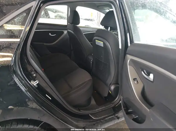 KMHD35LH2GU321060 2016 HYUNDAI ELANTRA - Image 8