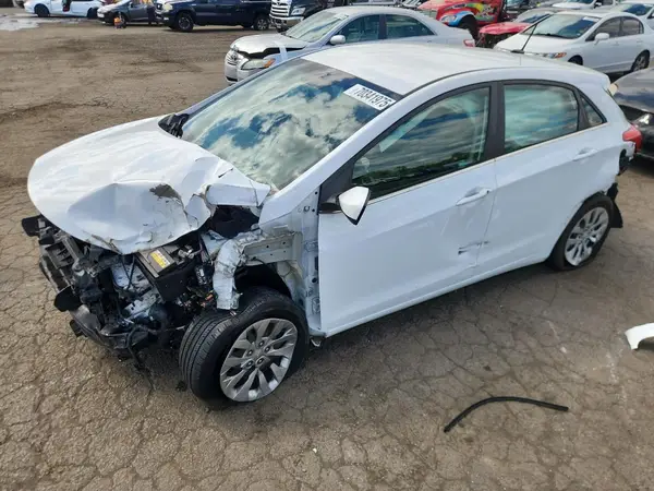 KMHD35LH2GU324668 2016 HYUNDAI ELANTRA - Image 1