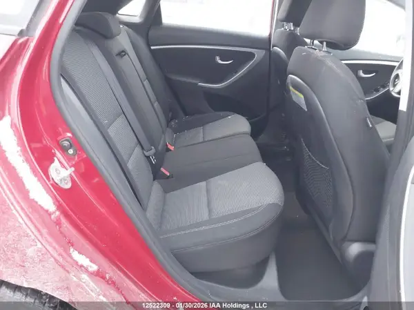KMHD35LH2GU329059 2016 HYUNDAI ELANTRA - Image 8