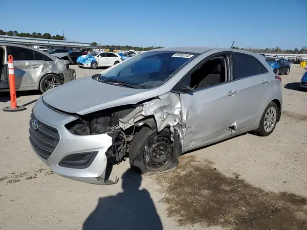 KMHD35LH2GU332821 2016 HYUNDAI ELANTRA - Image 1