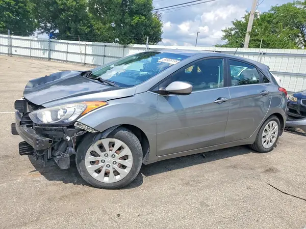 KMHD35LH2GU333032 2016 HYUNDAI ELANTRA - Image 1