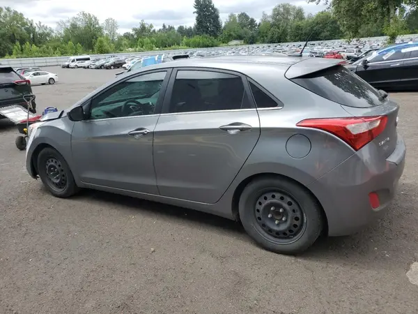 KMHD35LH2GU333046 2016 HYUNDAI ELANTRA - Image 2