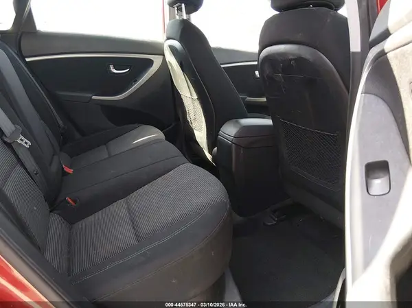 KMHD35LH2HU346557 2017 HYUNDAI ELANTRA - Image 8