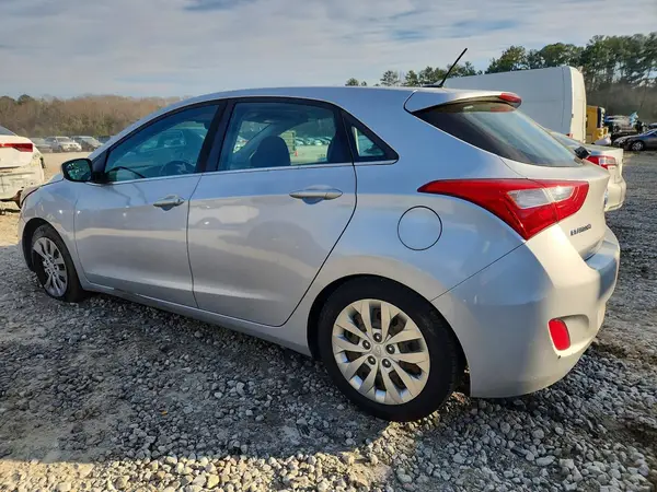 KMHD35LH2HU348308 2017 HYUNDAI ELANTRA - Image 2