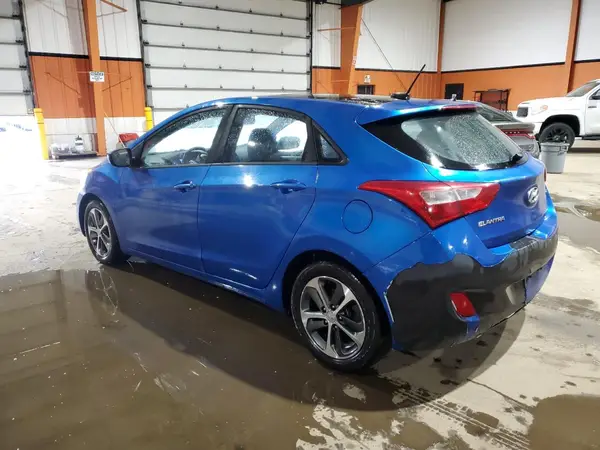 KMHD35LH2HU349202 2017 HYUNDAI ELANTRA - Image 2
