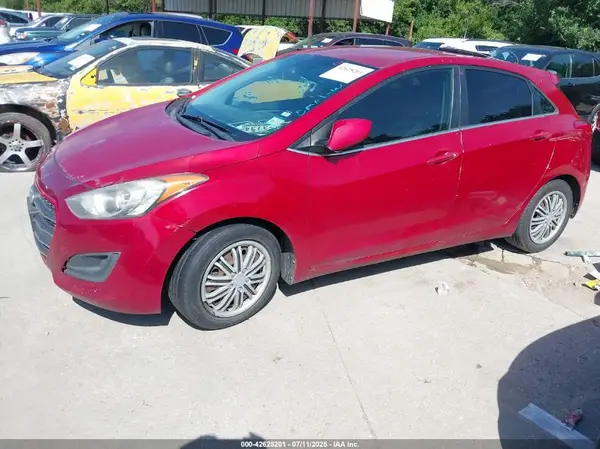 KMHD35LH2HU349958 2017 HYUNDAI ELANTRA - Image 2