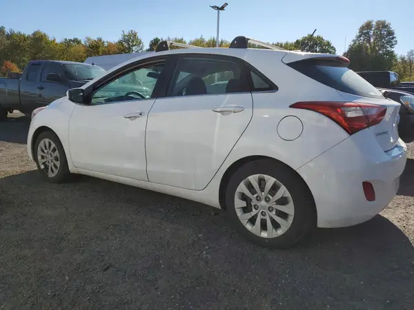 KMHD35LH2HU353766 2017 HYUNDAI ELANTRA - Image 2